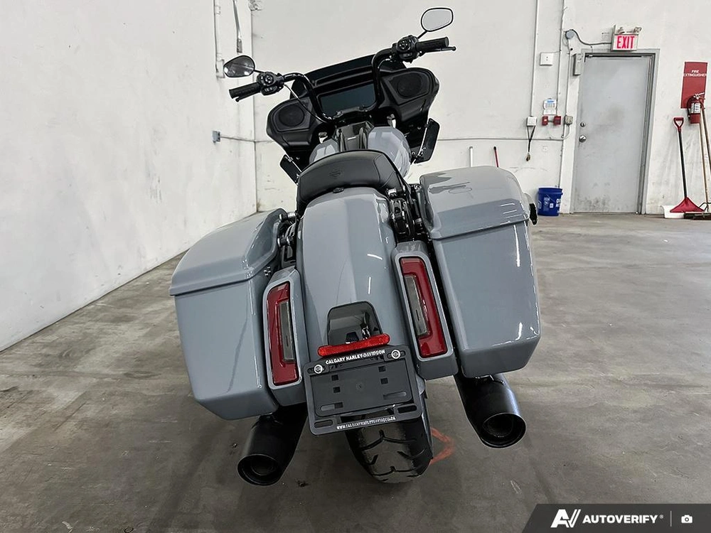 2026 Harley-davidson Road Glide alt