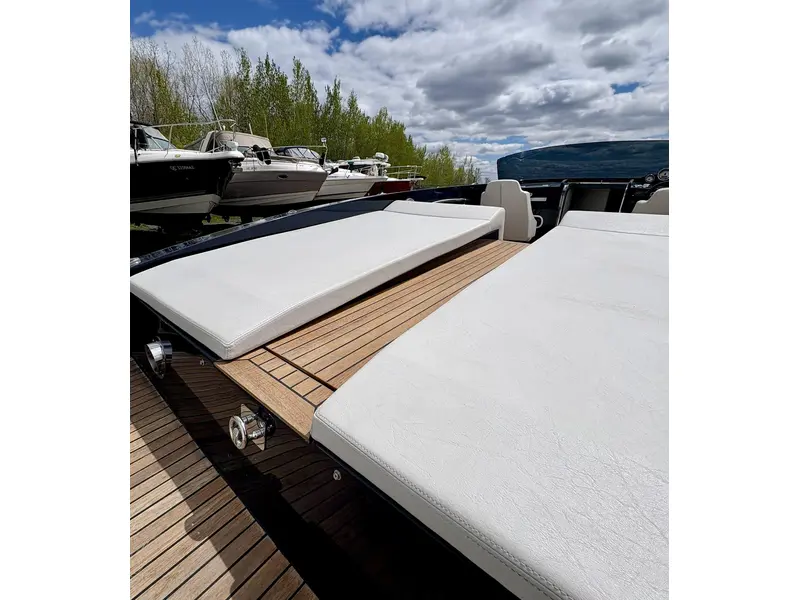 2022 Other 1017 GT thumbnail 10