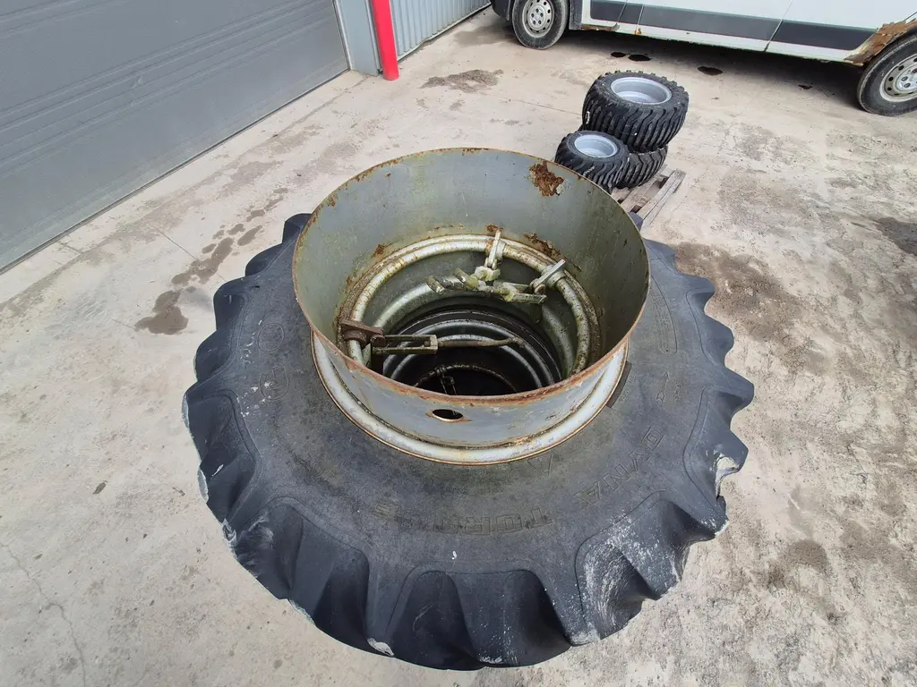 GOODYEAR 16.9-26