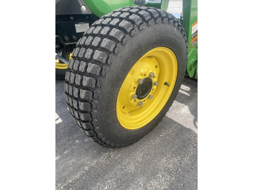 John Deere 3025e 2022 alt