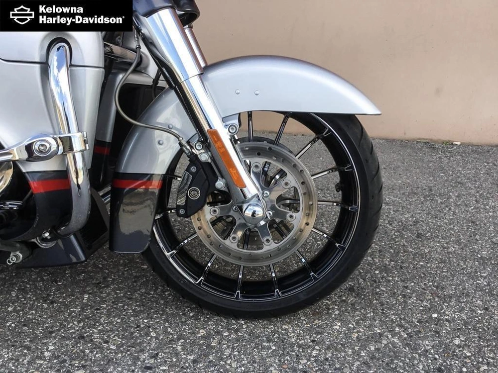2019 Harley-davidson Flhxse - Cvo™ Street Glide® alt