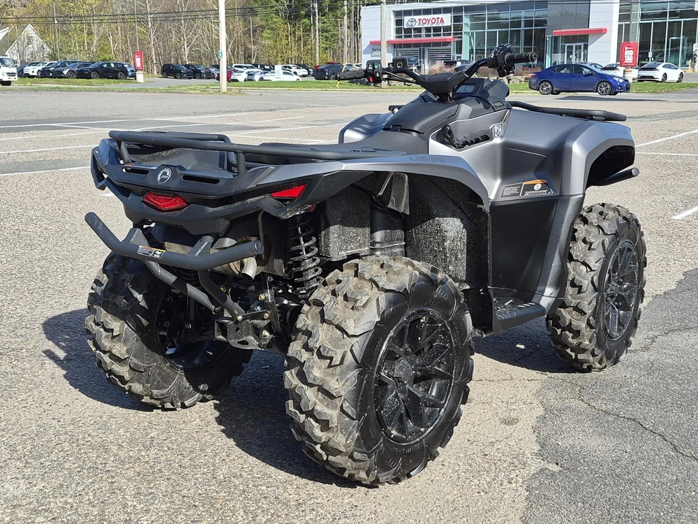 2026 Brp Outlander Xt 700 (canada) alt