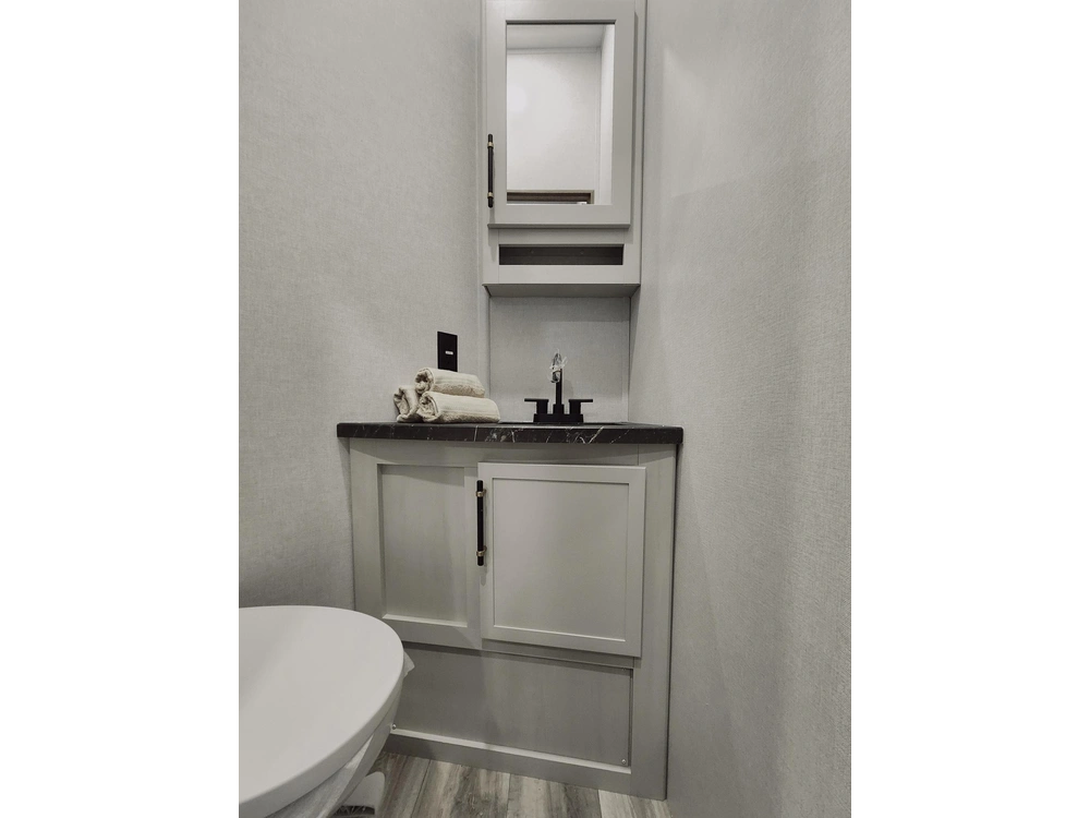 Astoria 3603 Lfp 2026 alt
