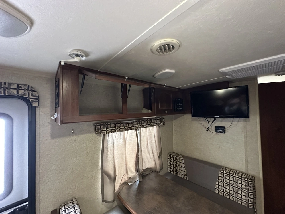 2015 Rockwood Mini Lite 2304 alt