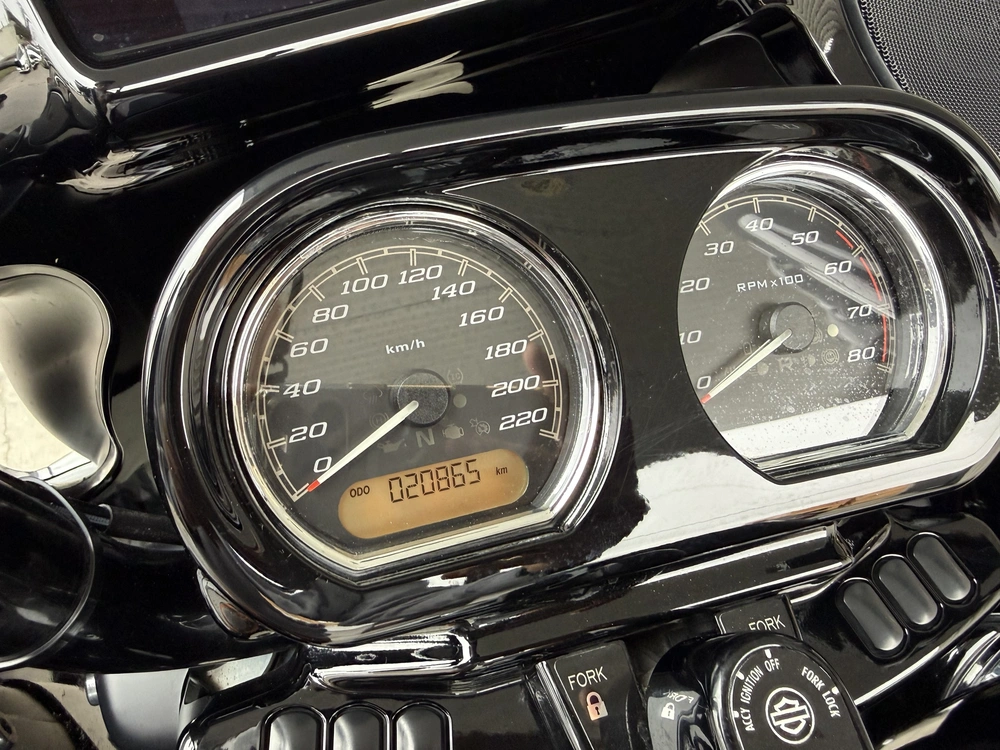 2020 Harley-davidson Road Glide Special alt