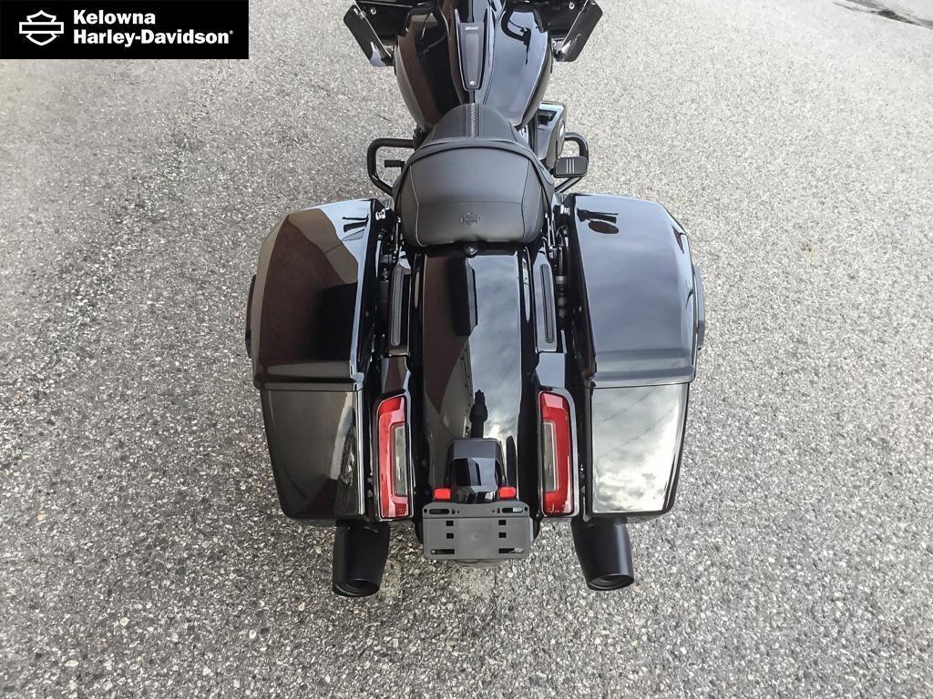 2026 Harley-Davidson FLTRX - Road Glide® thumbnail 13