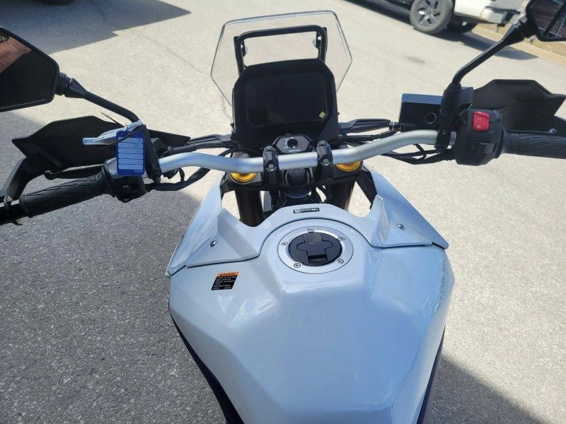 2026 Suzuki V-strom 800de alt