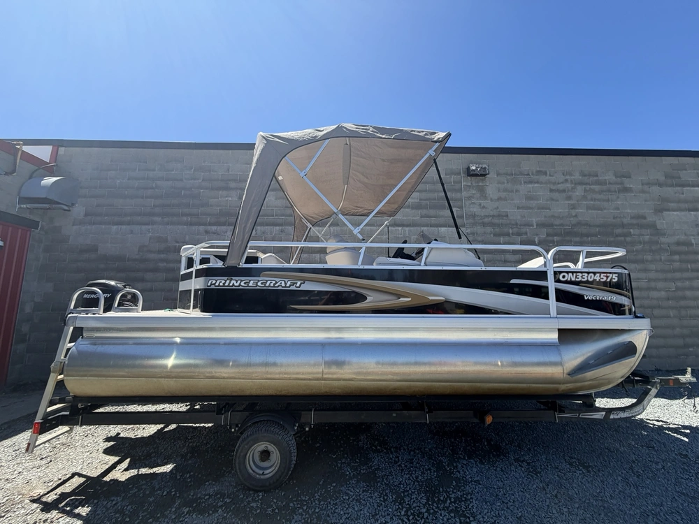 2012 Princecraft Vectra 19 2s alt