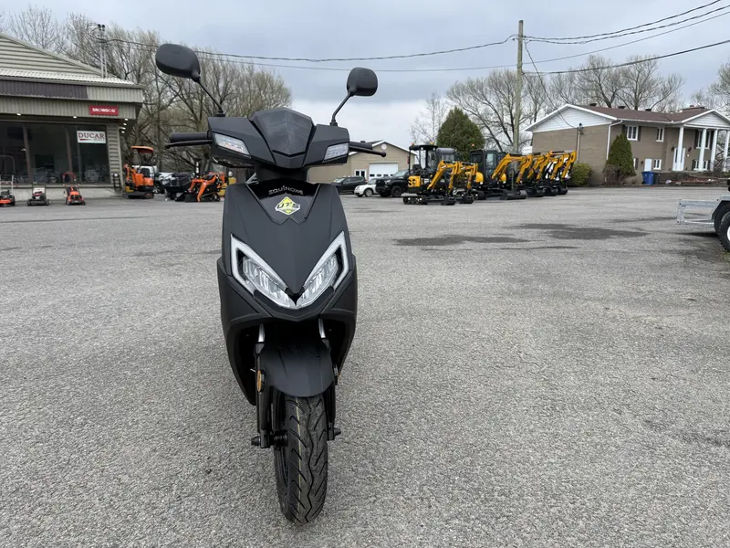 2026 Autre Taxi 50 cc thumbnail 4