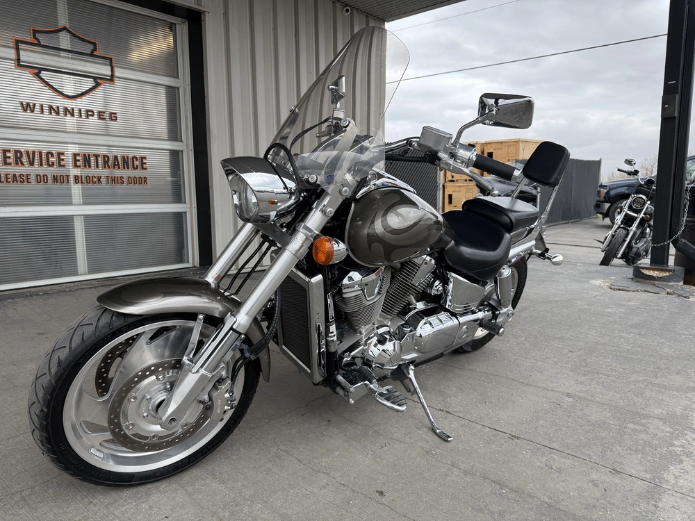 2004 Honda Vtx1800c alt