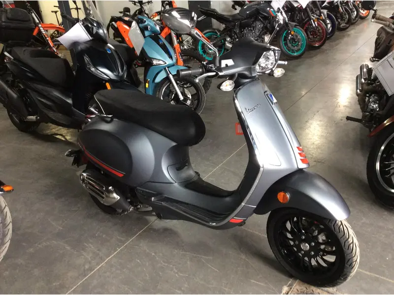 2022 Vespa SPRINT 49cc thumbnail 2