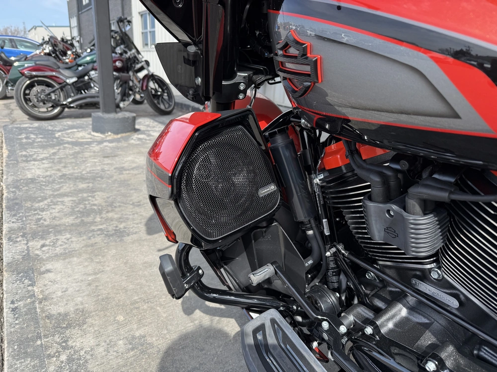 2026 Harley-davidson Cvo Street Glide Limited alt