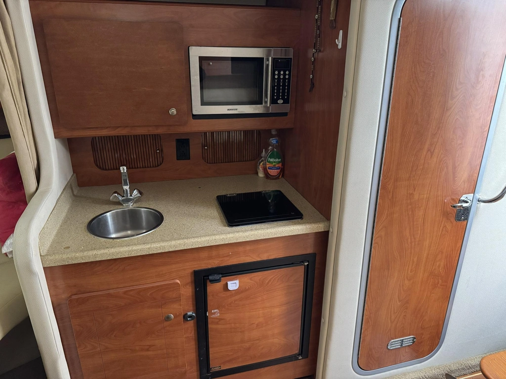 Rinker Boat Co 300 Fiesta Vee 2006 alt