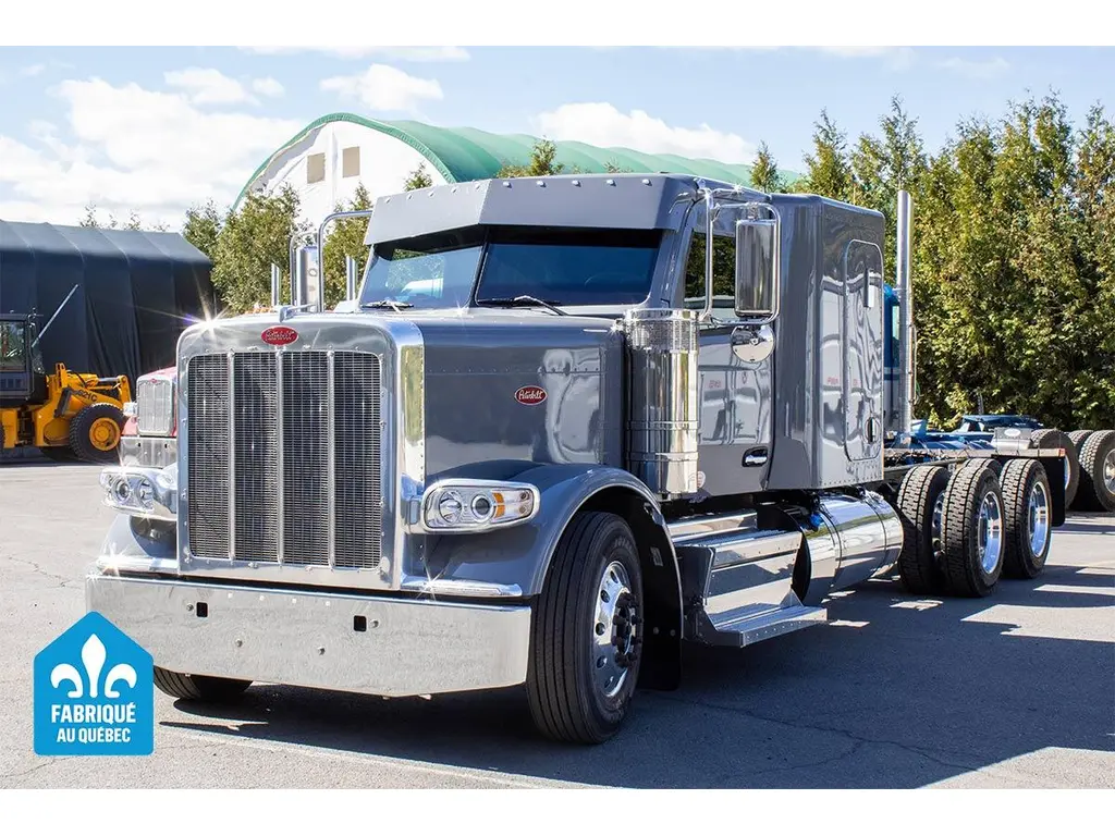 Peterbilt 589  2025