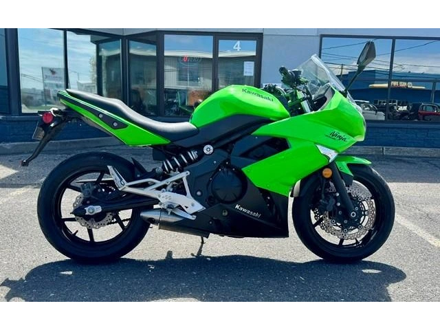 Kawasaki Ninja 400r 2011 alt