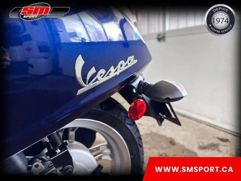 2026 Vespa Primavera 50 thumbnail 9
