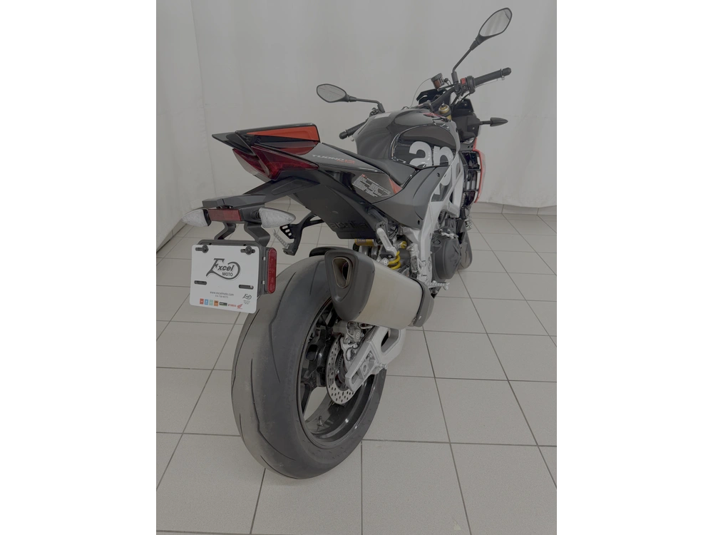 2024 Aprilia Tuono V4 Factory alt