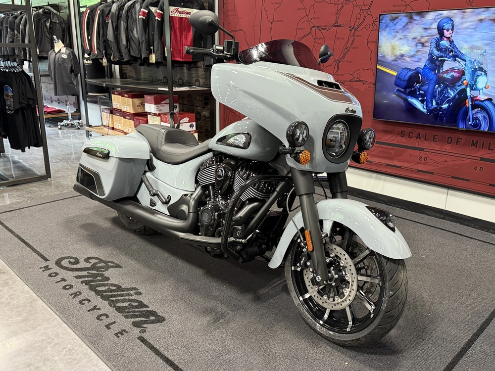 2025 Indian Motorcycle Chieftain Dark Horse, Storm Gray, 50s Dark Horse® alt