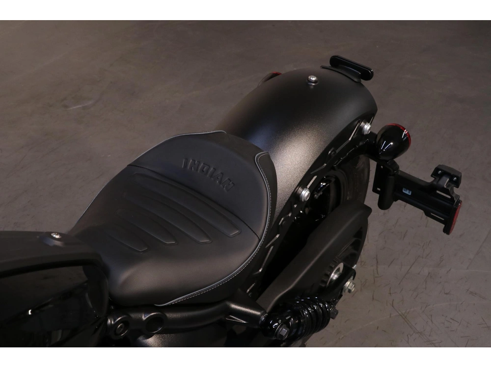 Indian Motorcycle Scout Sixty Bobber 2026 alt
