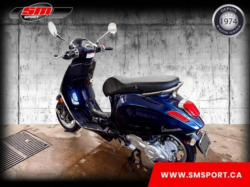 2026 Vespa Primavera 50 alt
