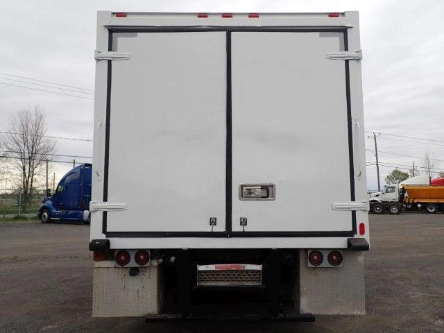 Peterbilt 335 2009