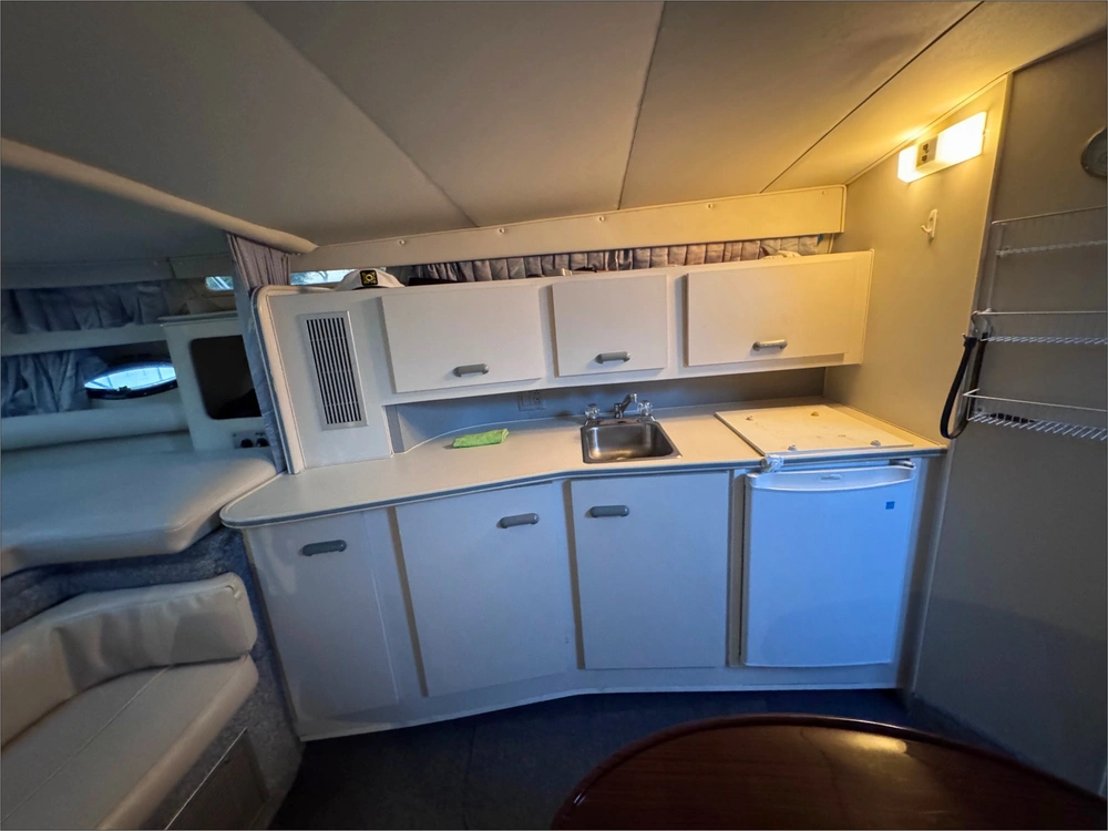 1989 Wellcraft Monaco 3000 alt