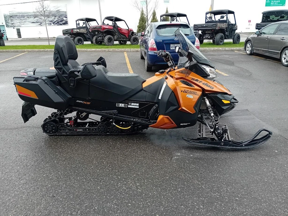 Ski-doo Grand Touring 900 2017 alt