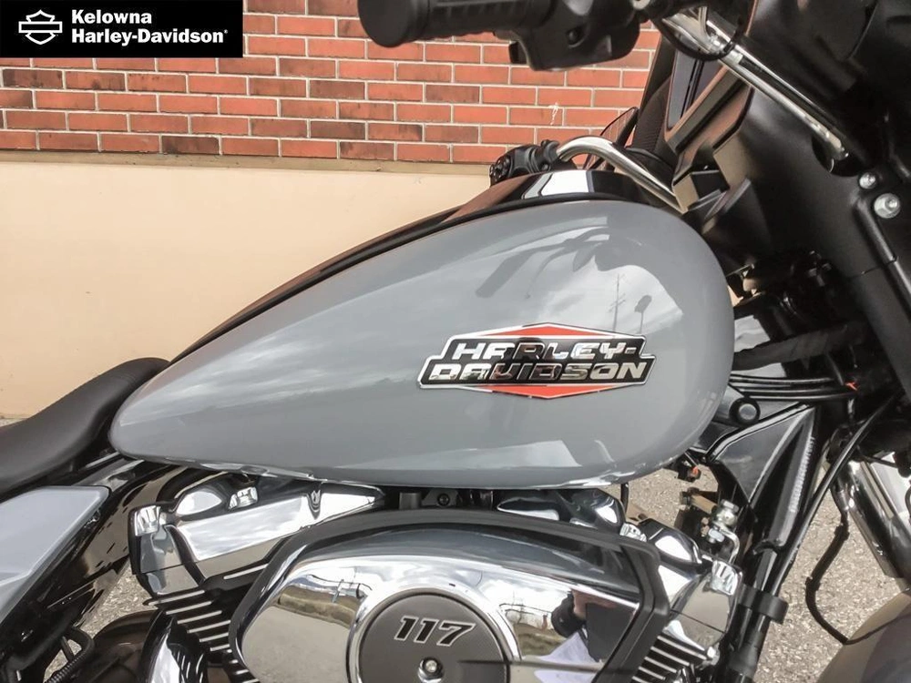 2026 Harley-davidson Flhx - Street Glide® alt