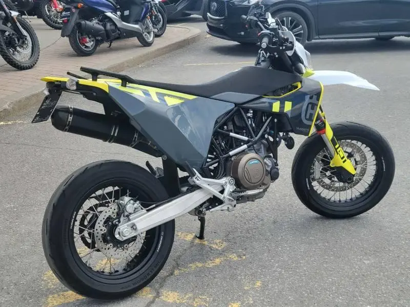 2023 Husqvarna 701SM thumbnail 3