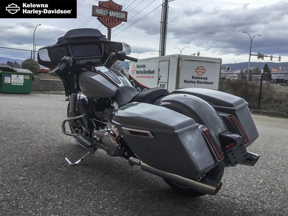 2026 Harley-davidson Flhx - Street Glide® alt