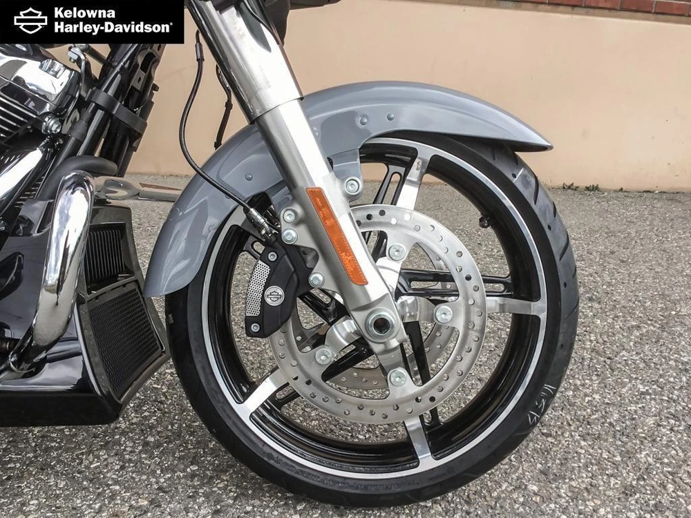 2026 Harley-davidson Flhx - Street Glide® alt