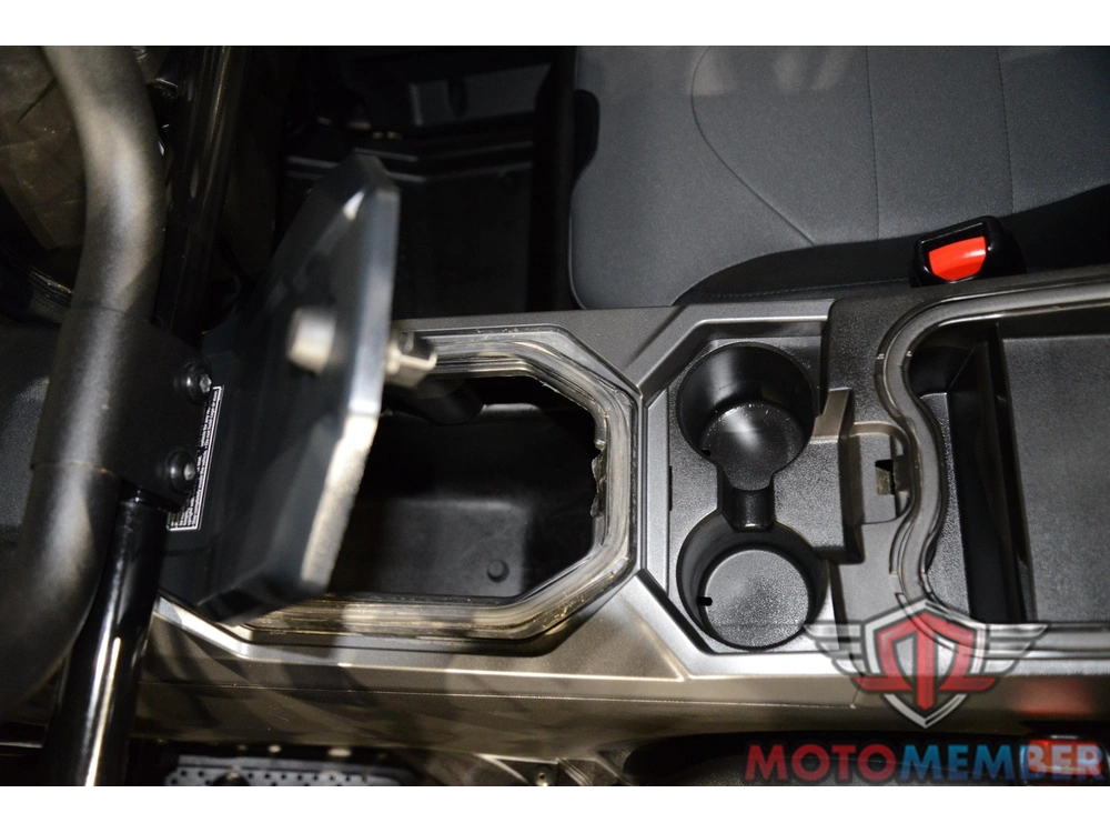 2025 Yamaha Wolverine Rmax4 1000 Xt-r alt