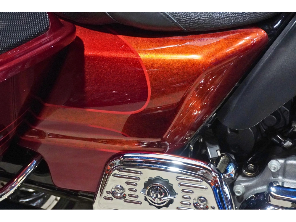 2013 Harley-davidson Flhrse5 Cvo Road King alt