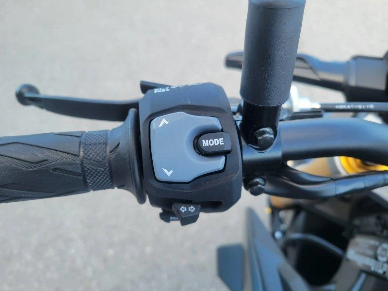 2026 Suzuki Gsx-s1000a alt