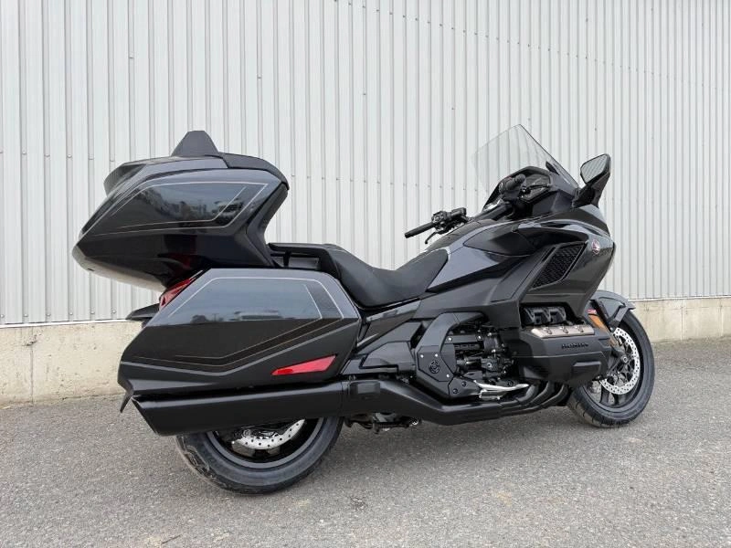 2026 Honda Gold Wing Tour alt