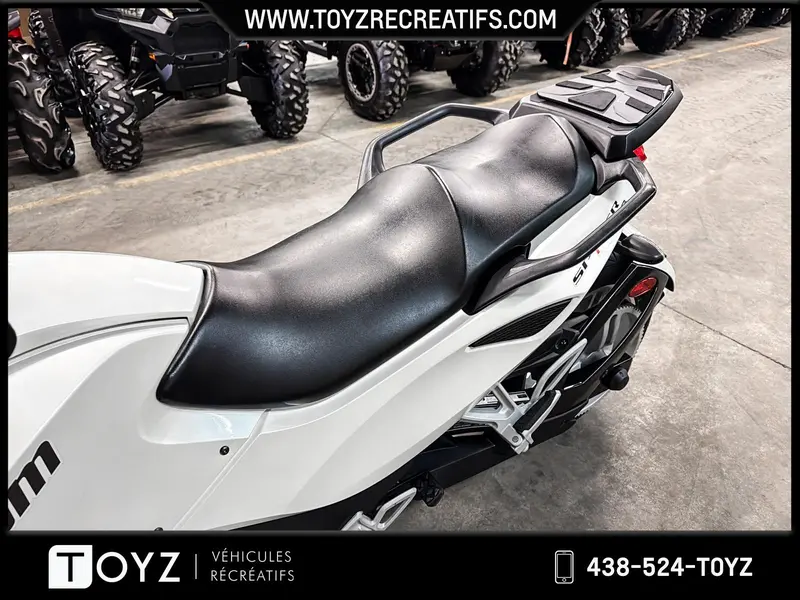 Can-Am SPYDER RS SE5 TRÈS BAS MILLAGE ! 2012