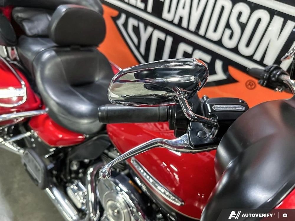 2011 Harley-davidson Flhtk alt
