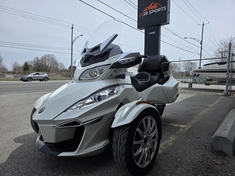 Can-Am SPYDER RT LIMITED EDITION CHROME 2017