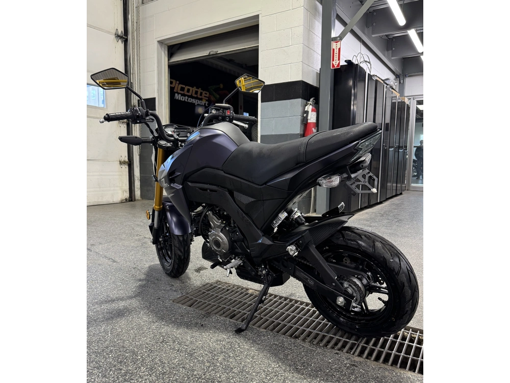 2020 Kawasaki Z125 Pro alt