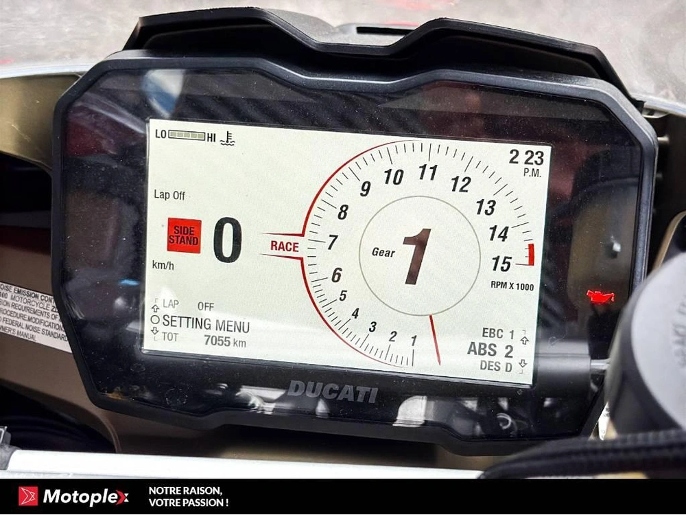 2019 Ducati Panigale V4s alt