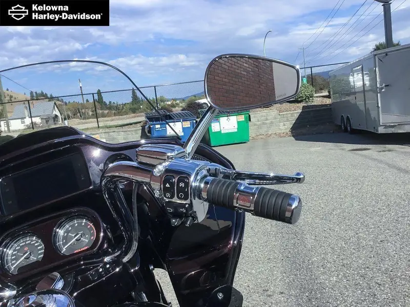 2023 Harley-Davidson FLTRKSEANV - CVO™ Road Glide™ Limited Anniversary Edition thumbnail 16