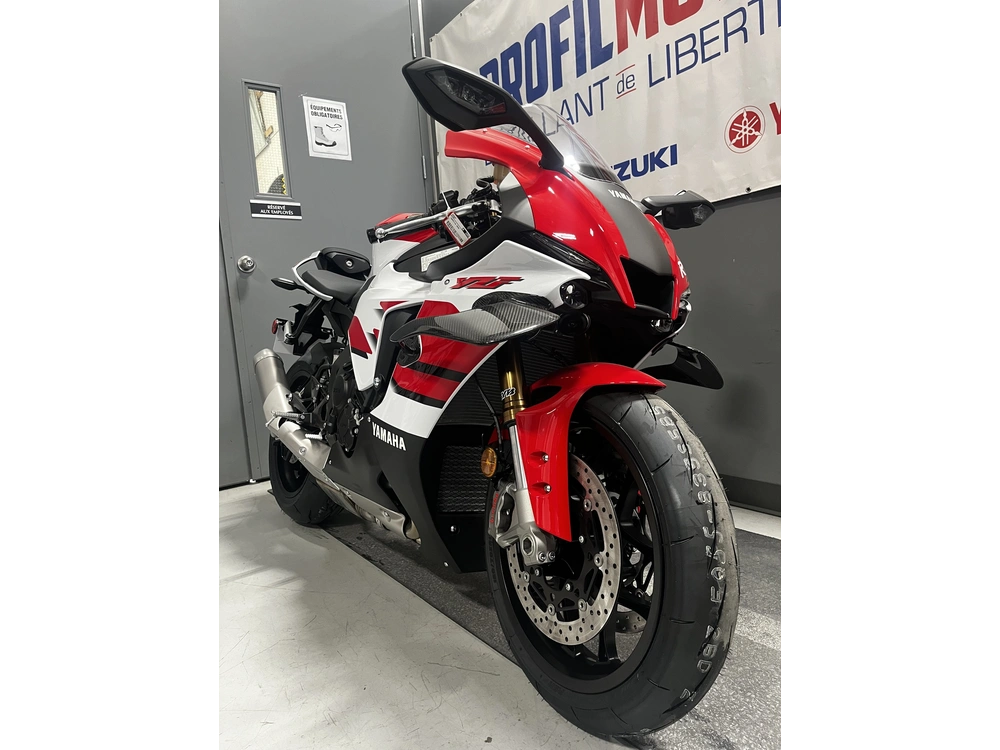 Yamaha Yzf-r1 R1 2026 alt