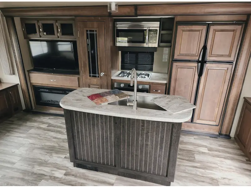 2020 Grand Design Reflection (Fifth Wheel) (Offert en consignation)
