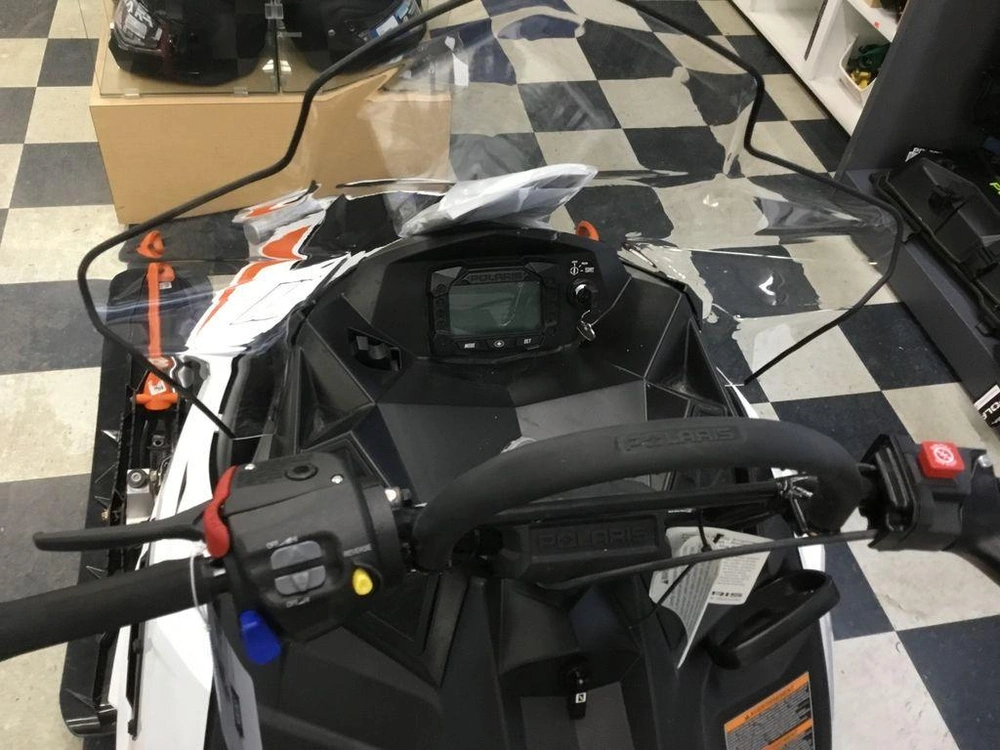 2024 Polaris 550 Voyageur 155 alt