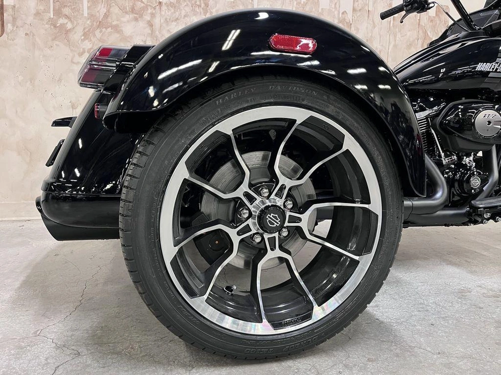 2026 Harley-davidson Fltrt Road Glide 3 alt