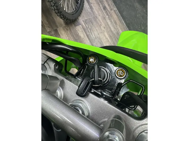 2026 Kawasaki KLX230R thumbnail 5