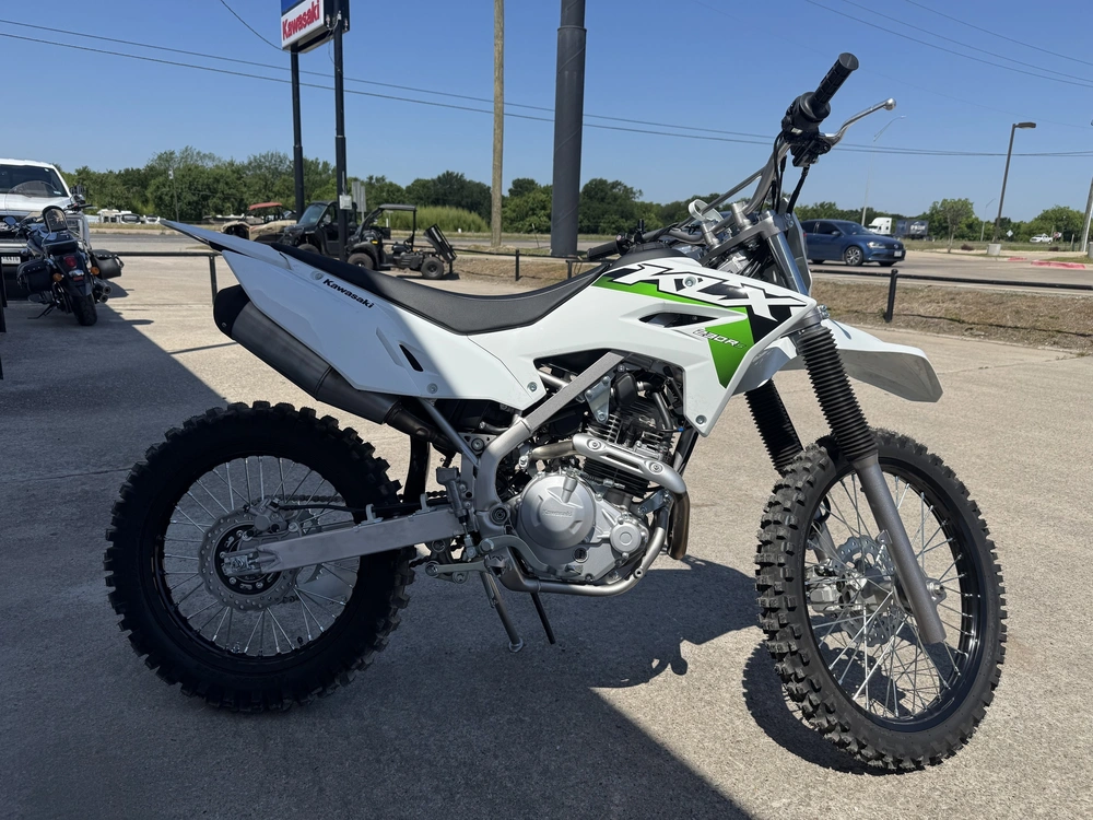 2026 Kawasaki Klx® 230r S alt