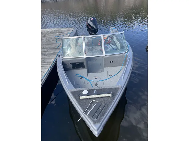Lund Boat Co 1950 Tyee 2008