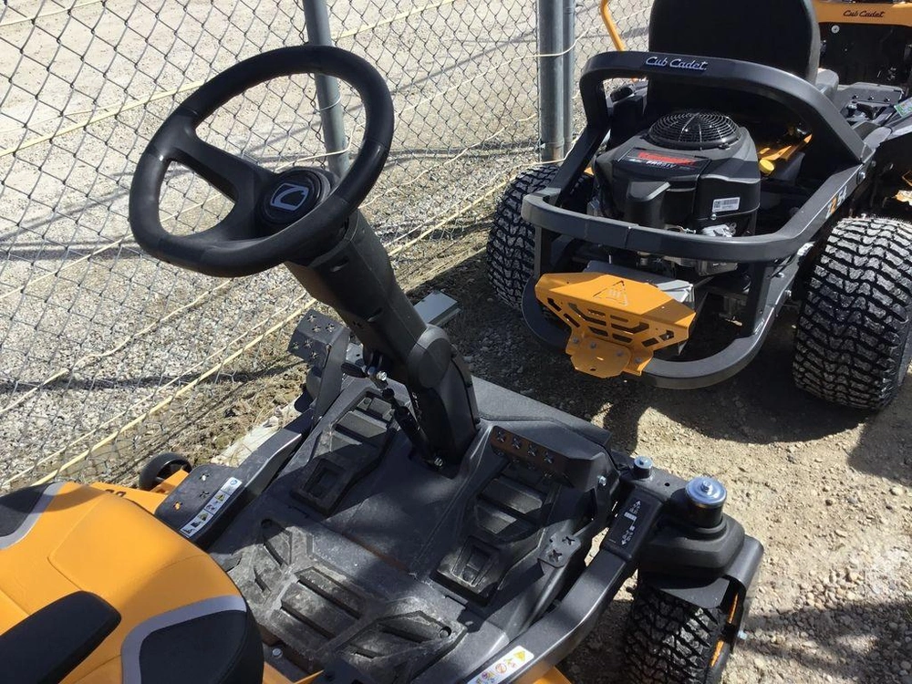 2026 Cub Cadet Ultima Zs Z3 60s alt