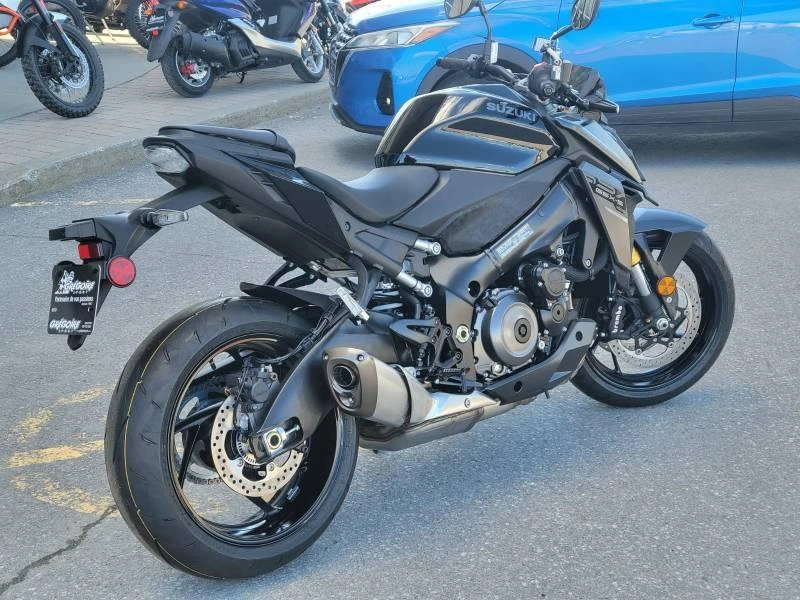 2026 Suzuki Gsx-s1000a alt
